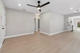 3912 W Pine St, Tampa, FL 33607 - Photo 9
