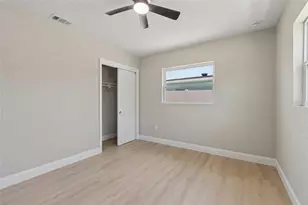 10229 N Valle Dr, Tampa, FL 33612 - Photo 43