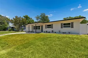 10229 N Valle Dr, Tampa, FL 33612 - Photo 3