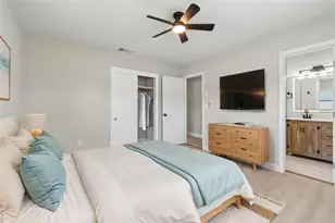 10229 N Valle Dr, Tampa, FL 33612 - Photo 37