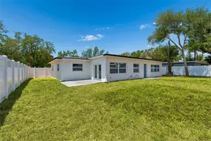 10229 N Valle Dr, Tampa, FL 33612 - Photo 55