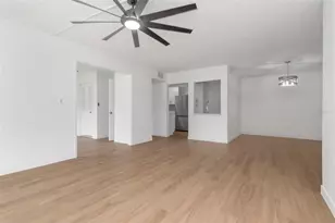 3211 Lake Pine Way E, Tarpon Springs, FL 34688 - Photo 15