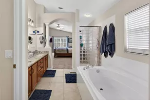 6006 Shearwater Ln, Lithia, FL 33547 - Photo 27