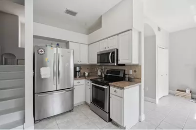 19321 Sandy Springs Circle, Lutz, FL 33558 - Photo 11