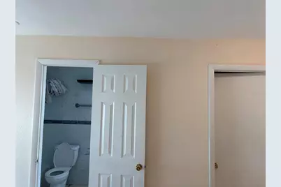 1320 Larsen Ln, Tampa, FL 33619 - Photo 33