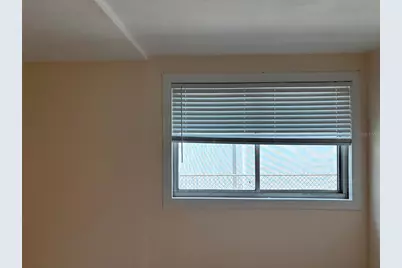 1320 Larsen Ln, Tampa, FL 33619 - Photo 15