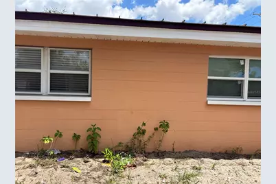 1320 Larsen Ln, Tampa, FL 33619 - Photo 3