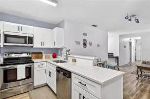 13205 Wagner Dr, Hudson, FL 34667 - Photo 15