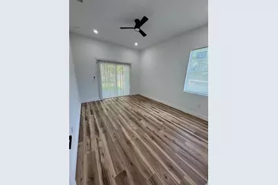 611 Elm Street, Safety Harbor, FL 34695 - Photo 9