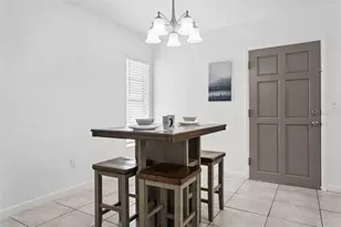 8303 Temple Park Dr, Tampa, FL 33637 - Photo 13