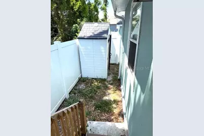1931 10th Street S, Saint Petersburg, FL 33705 - Photo 15