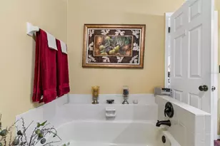 1319 Abbey Crescent Ln, Clearwater, FL 33759 - Photo 35