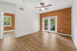 2010 E Palm Ave, Tampa, FL 33605 - Photo 7