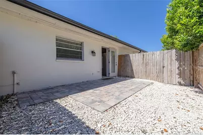 535 32nd Avenue N #5, Saint Petersburg, FL 33704 - Photo 15