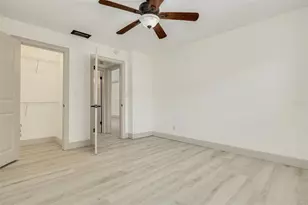 535 32nd Ave N, Saint Petersburg, FL 33704 - Photo 17