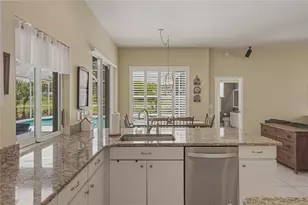2624 Crestfield Dr, Valrico, FL 33596 - Photo 11