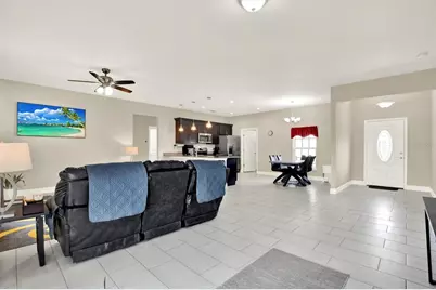 621 Palmdale Avenue, Avon Park, FL 33825 - Photo 3