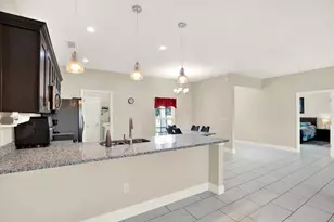 621 Palmdale Ave, Avon Park, FL 33825 - Photo 9