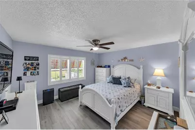 5849 Park St N #202, Saint Petersburg, FL 33709 - Photo 3