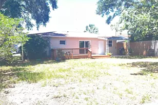 551 Orangewood Dr, Dunedin, FL 34698 - Photo 31