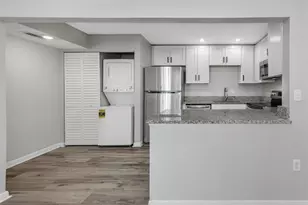 1281 Pine Ridge Cir E, Tarpon Springs, FL 34688 - Photo 3