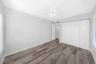 1281 Pine Ridge Cir E, Tarpon Springs, FL 34688 - Photo 19