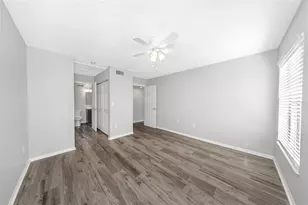 1281 Pine Ridge Cir E, Tarpon Springs, FL 34688 - Photo 23