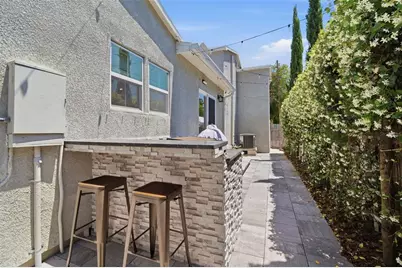 3105 Jackson Street N, Saint Petersburg, FL 33704 - Photo 55