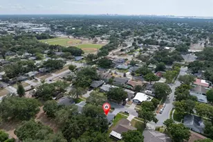 2017 Kamensky Rd, Clearwater, FL 33763 - Photo 43