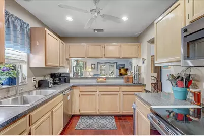 222 Glenwood Avenue, Osprey, FL 34229 - Photo 13