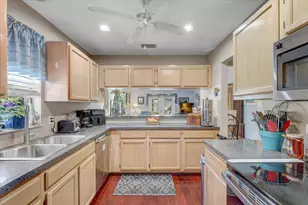 222 Glenwood Ave, Osprey, FL 34229 - Photo 13