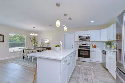2167 Lakeview Road, Clearwater, FL 33764 - Photo 7