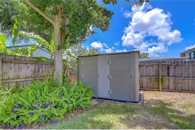 2167 Lakeview Road, Clearwater, FL 33764 - Photo 35