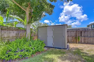 2167 Lakeview Rd, Clearwater, FL 33764 - Photo 35