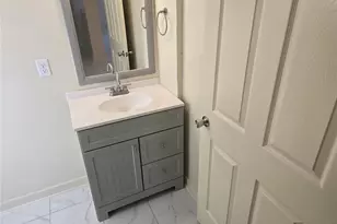 4500 3rd Ave S, Saint Petersburg, FL 33711 - Photo 5