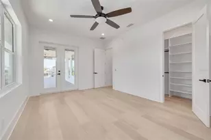 6012 Kipps Colony Dr E, Gulfport, FL 33707 - Photo 45