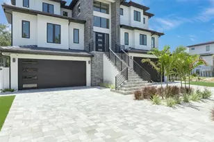 6012 Kipps Colony Dr E, Gulfport, FL 33707 - Photo 3