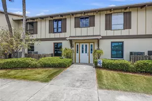 554 Plaza Seville Ct, Treasure Island, FL 33706 - Photo 1