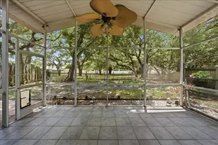 3324 Manor Cove Cir, Riverview, FL 33578 - Photo 3