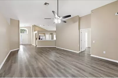 3324 Manor Cove Circle, Riverview, FL 33578 - Photo 17