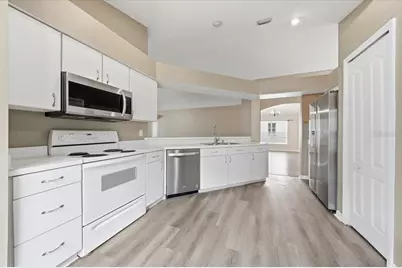 3324 Manor Cove Circle, Riverview, FL 33578 - Photo 23