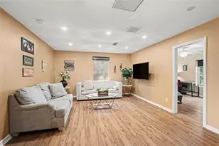 1720 Atlantic Dr, Ruskin, FL 33570 - Photo 23