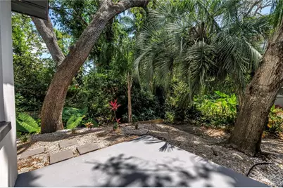 3518 Pocahontas Drive, Largo, FL 33774 - Photo 15