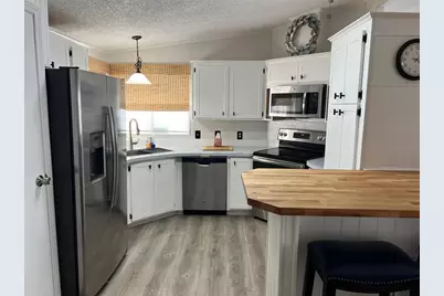1001 Starkey Road #331, Largo, FL 33771 - Photo 9