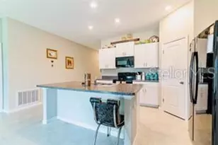 5722 Keaton Springs Dr, Lakeland, FL 33811 - Photo 5