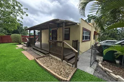 2628 10th Street W, Palmetto, FL 34221 - Photo 3