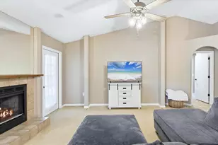 2519 Wood Oak Dr, Sarasota, FL 34232 - Photo 9