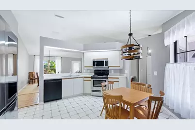 2519 Wood Oak Drive, Sarasota, FL 34232 - Photo 13