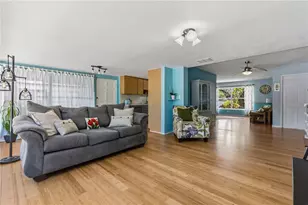 1508 Erin Ln, Clearwater, FL 33755 - Photo 9