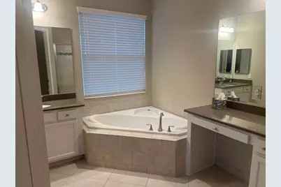 30447 Ceasar Park Drive, Wesley Chapel, FL 33543 - Photo 15